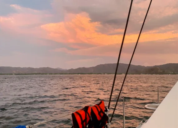 The BEST Catamaran Tours in Guanacaste Costa Rica