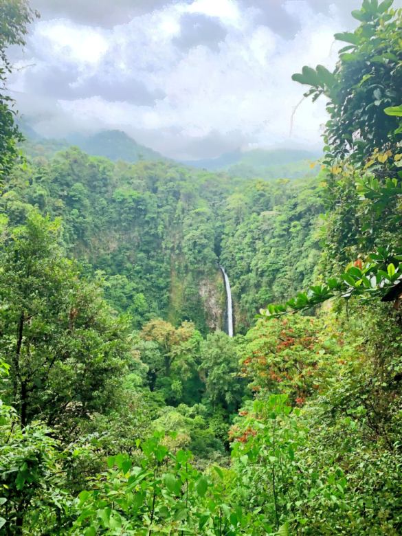 La Fortuna waterfall from a distance