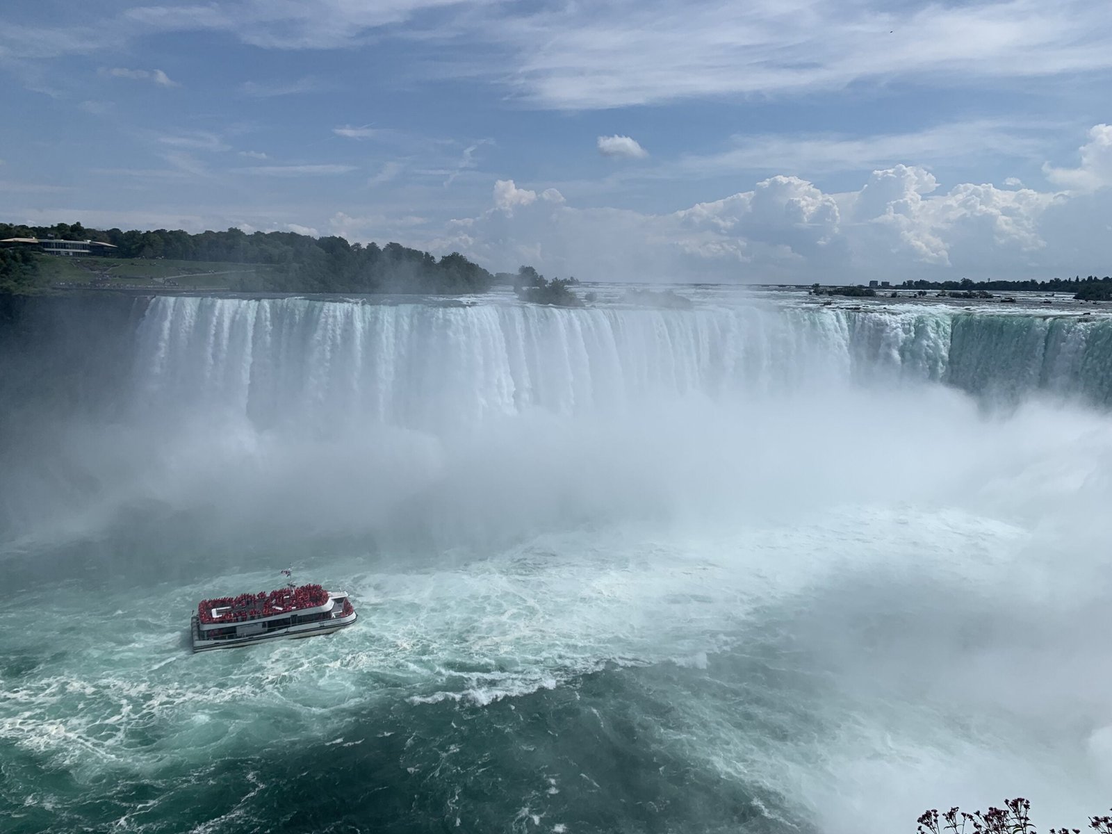 Niagara City Cruises on Niagara Falls