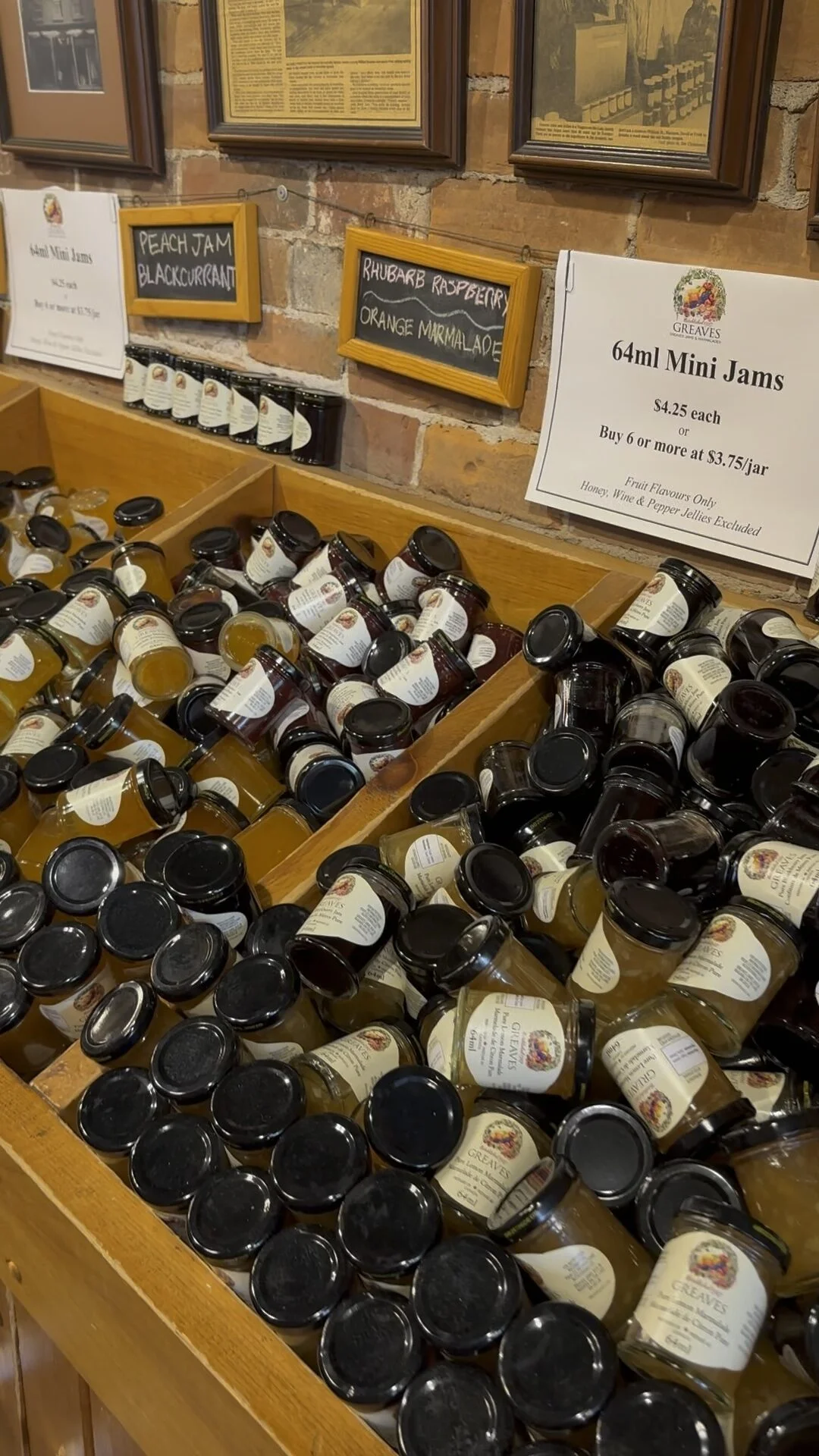 Greaves jams