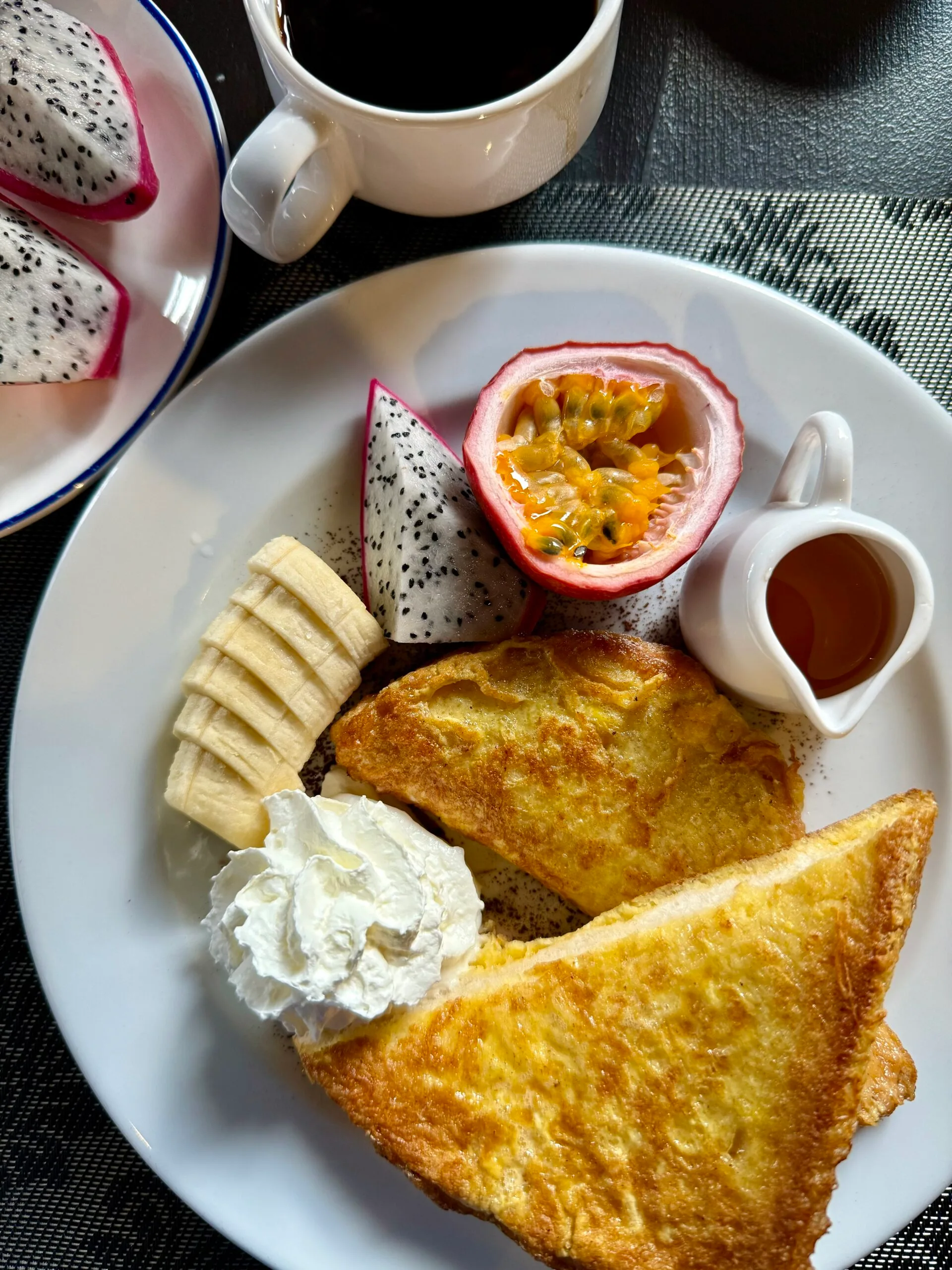 French toast at Thee Kashatharn