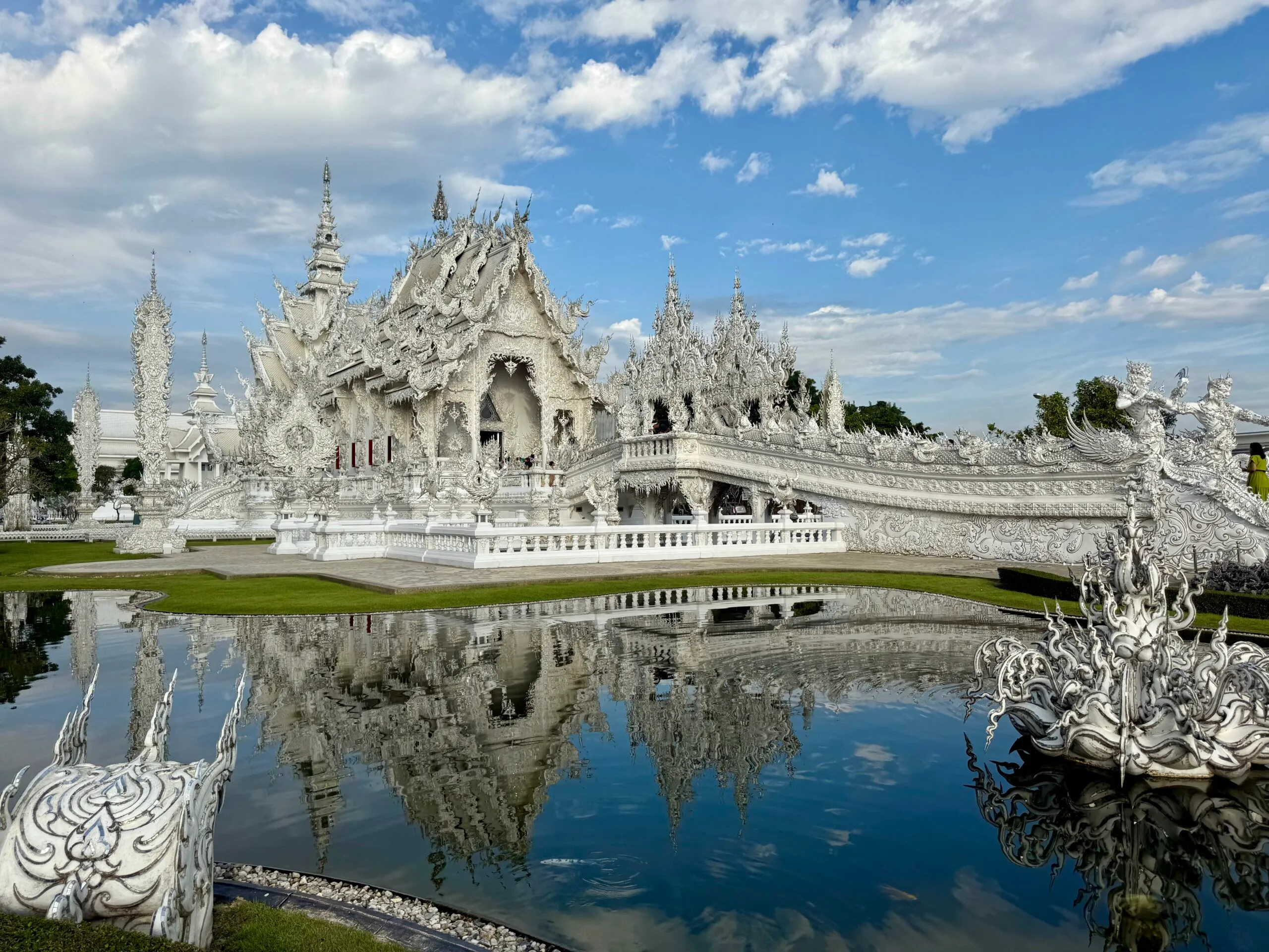White Temple, Chiang Rai