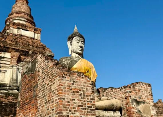 Wat Yai Chai Mongkhon