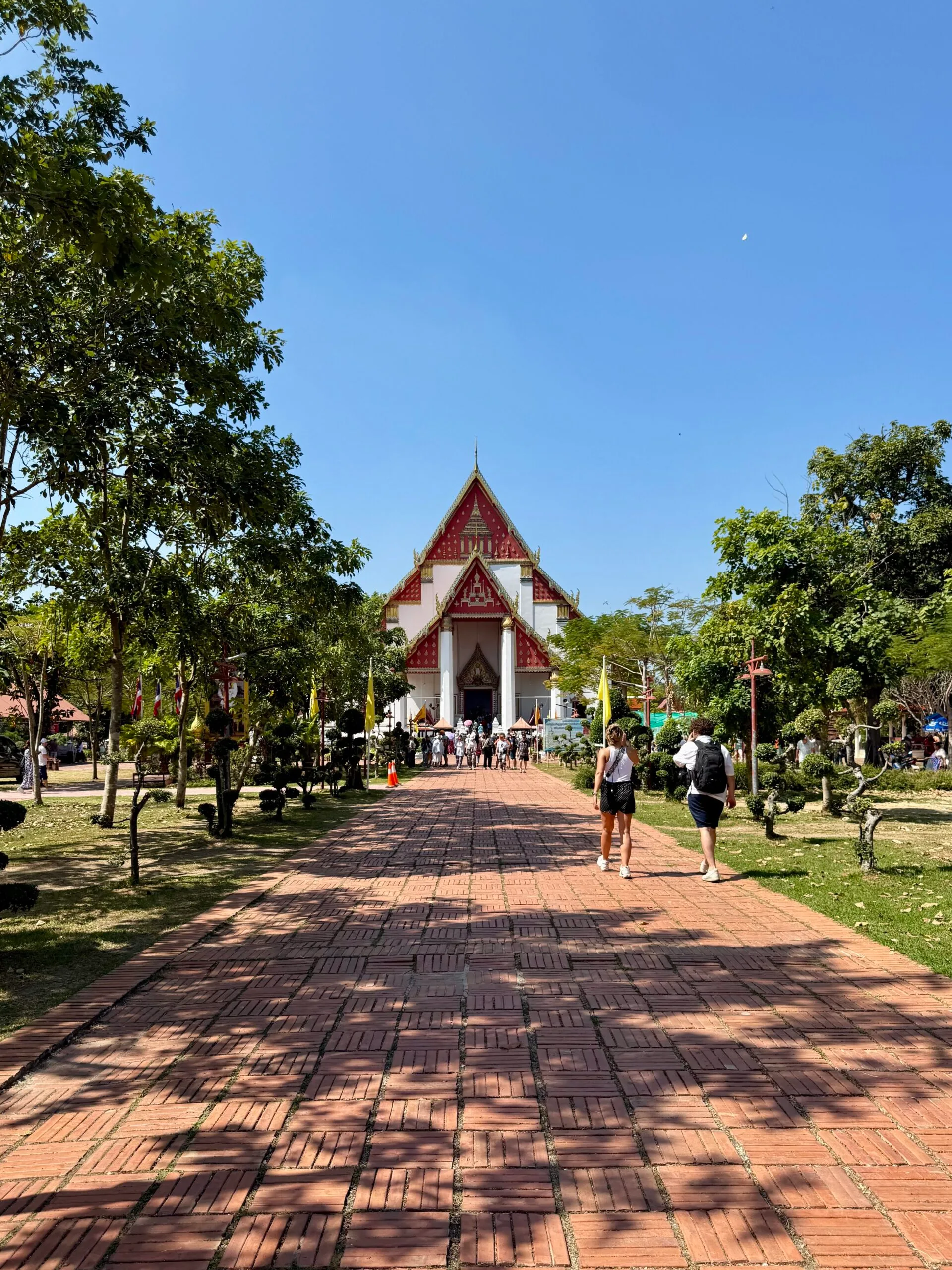 Wiharn Phra Mongkhol Bophit