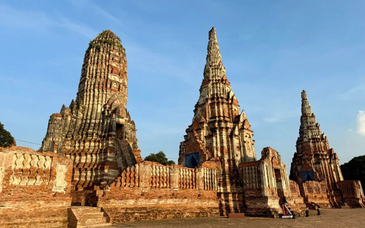 Wat Chaiwatthanaram at sunset