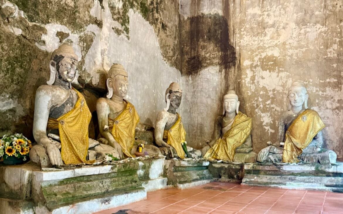 Wat Phra Lat buddha statues