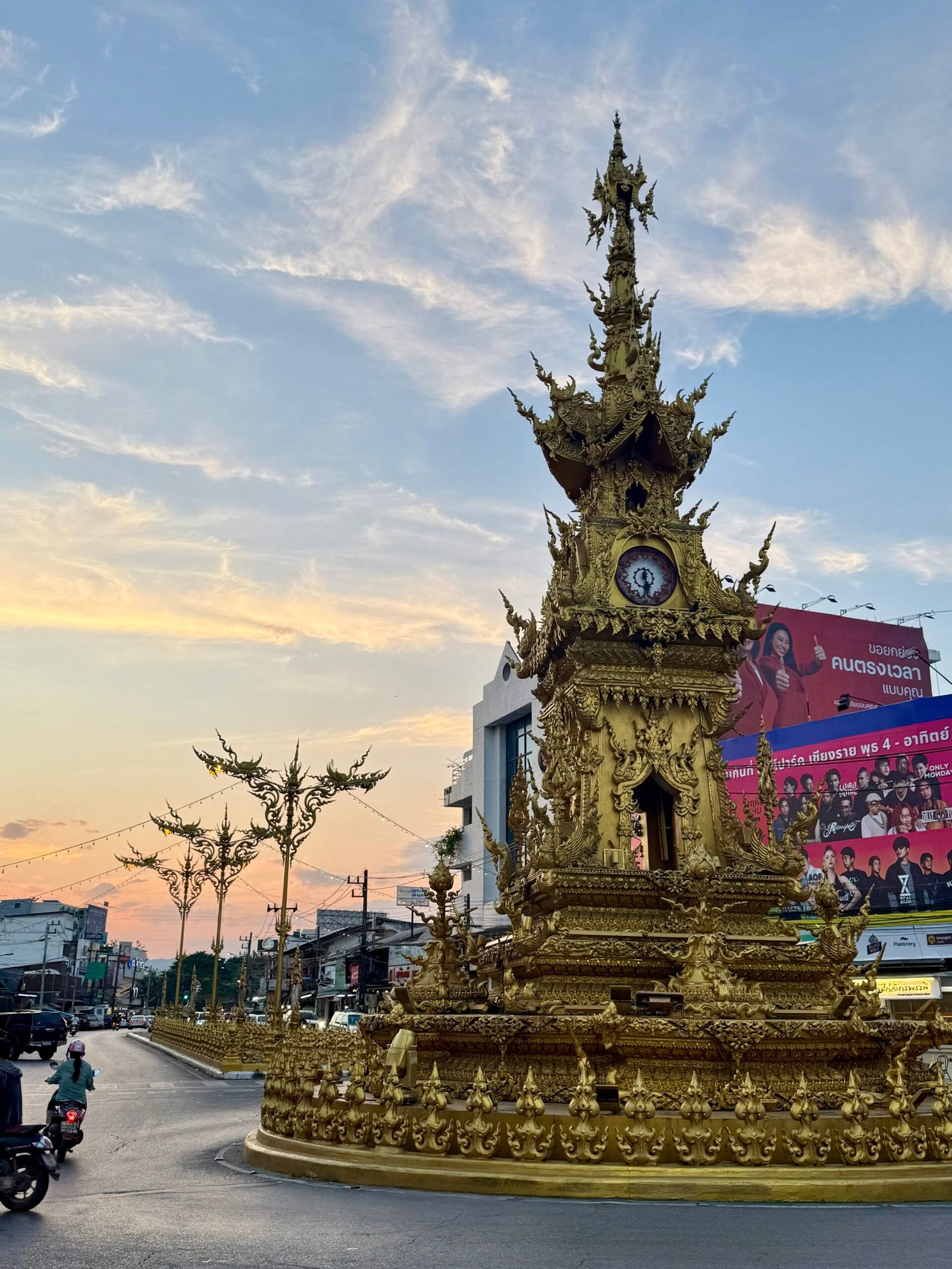 Clock tower chiang rai