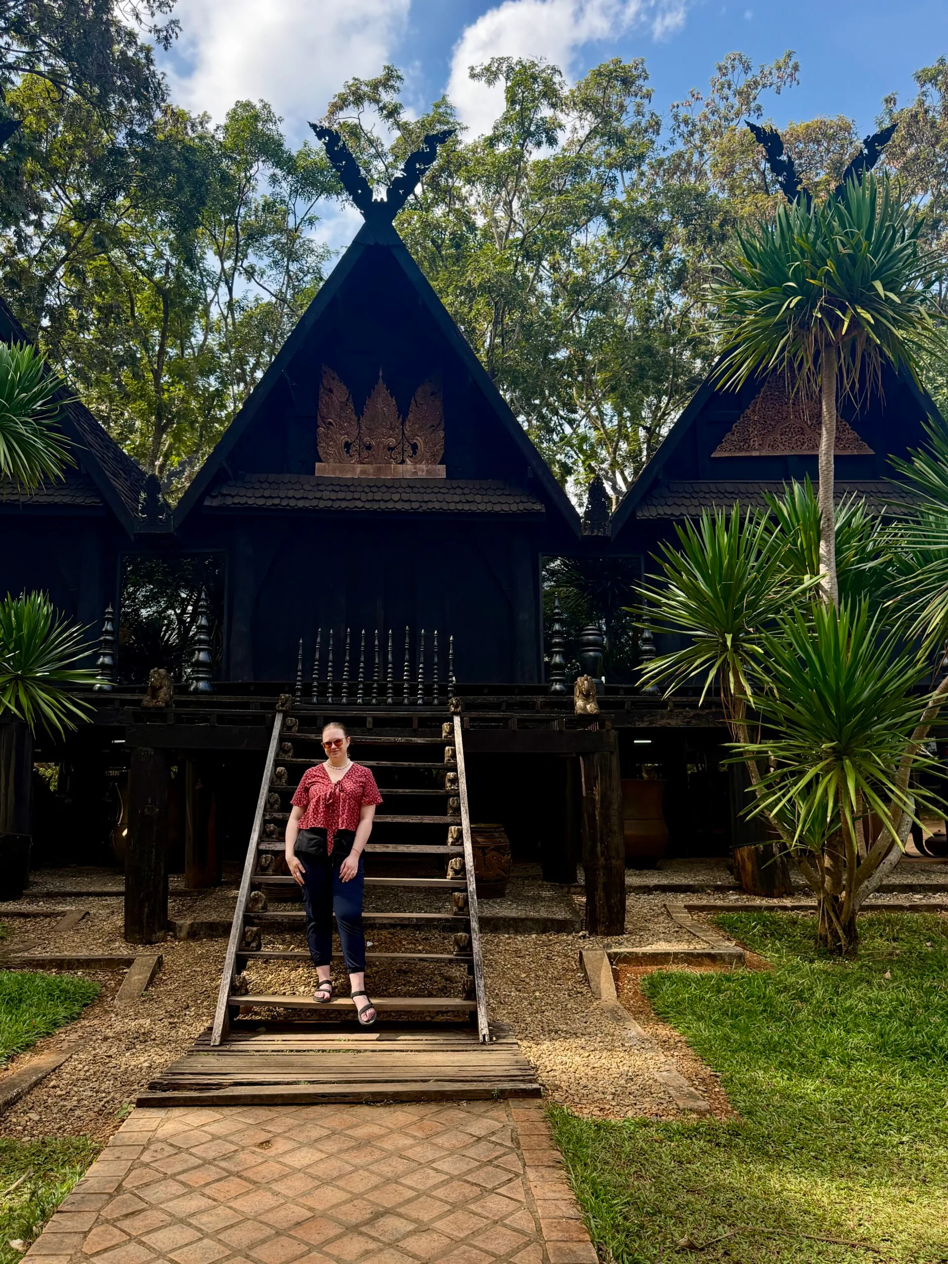 Black House, Baan Dam Museum
