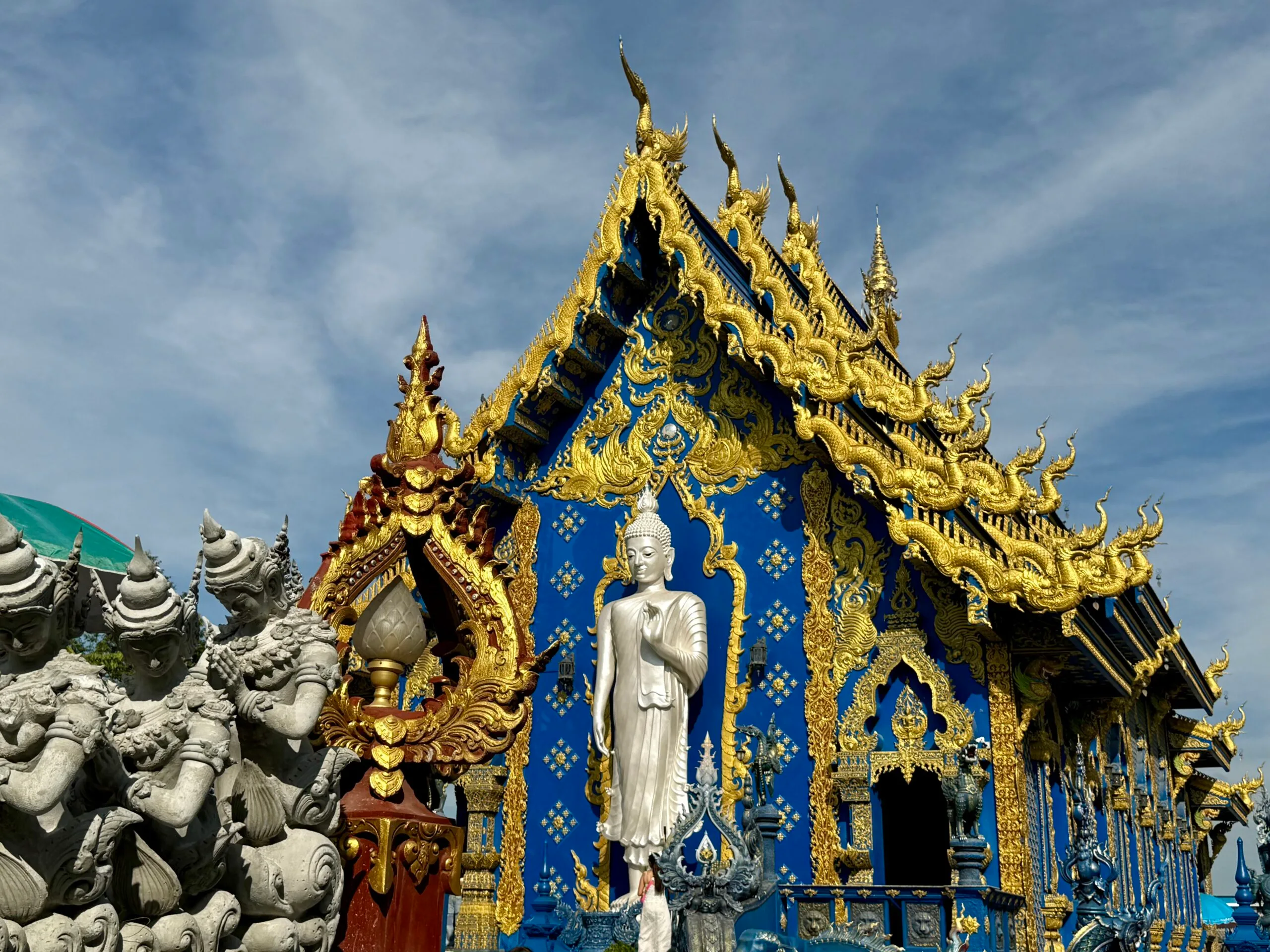Blue Temple, Chiang Rai